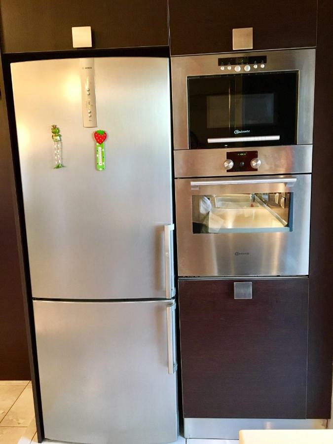 Luxury House In With A Great View Balcony Apartment *